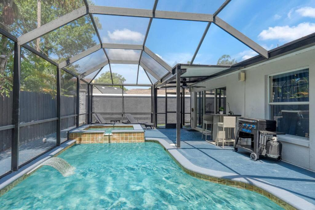 Luxury Style Townhome With Pool - 1 Miles To Bucs Stadium Tampa Exterior foto